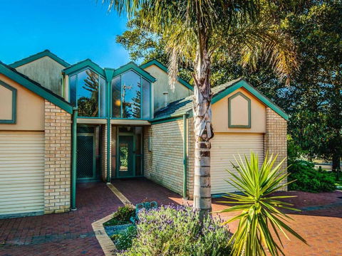 Findlay On The Bay - Hotel WA 2