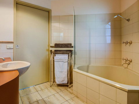 Findlay On The Bay - Hotel WA 3