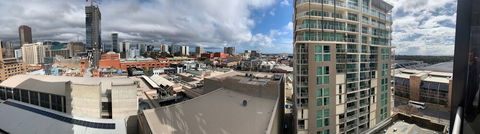 RNR North Terrace - Hotel WA 1