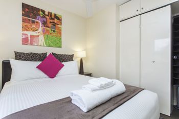 Sydney Harbor Town Houses Longs Ln - Hotel WA 6