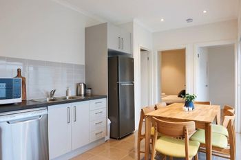 Comfortable Chadstone Flat - Hotel WA 4