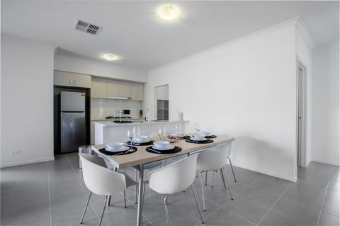 Big Family Fun@ 4 Bedrooms House In Point Cook - Hotel WA 2