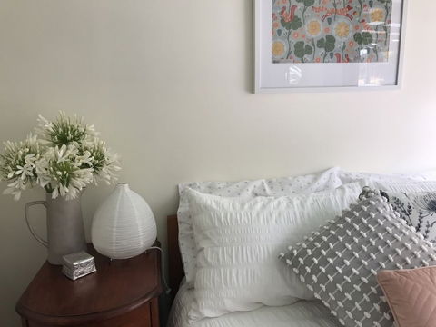 Beautiful Cottage, Ocean Views, Amazing Gardens, 12 Minute Walk To Beach - Hotel WA 6