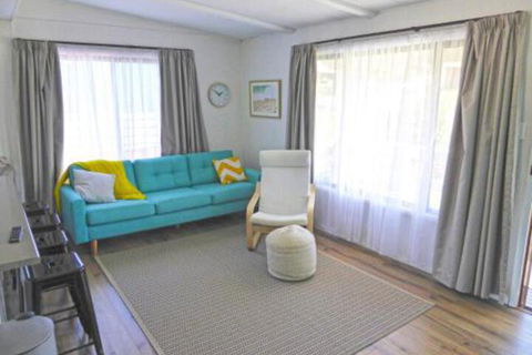 The Relax Shack At Culburra Beach Sleeps 7 - Hotel WA 5