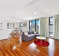 Deluxe Sydney Central Penthouse with Pool  Gym - Hotel WA