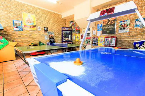 Seacrest Beachfront Holiday Apartments - Hotel WA 3