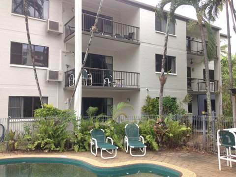 Palms Trinity Beach - Hotel WA 5