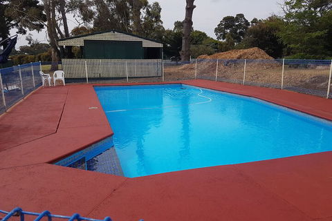 Lakes Caravilla Caravan Park - Hotel WA 5