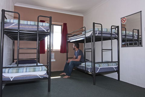Byron Bay YHA Hostel/Backpackers - Hotel WA 5