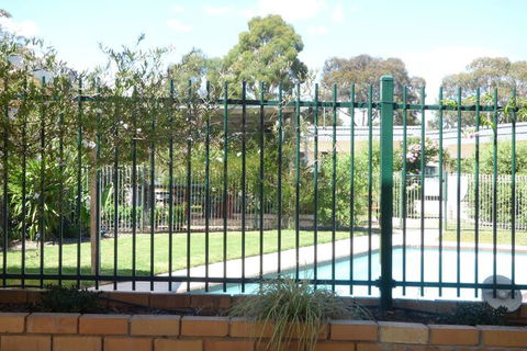 Calder Family Motel - Hotel WA 5