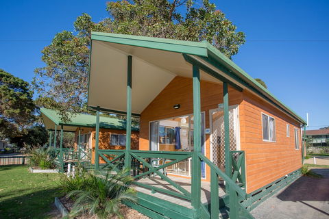BIG4 Moruya Heads Easts Dolphin Beach Holiday Park - Hotel WA 0