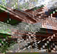 Barrington Wilderness Cedar Lodge Accommodation