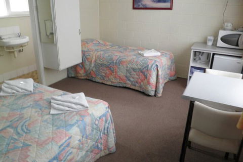 Norfolk Motor Inn - Hotel WA 2