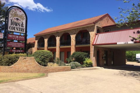 Idlewilde Town & Country Motor Inn - Hotel WA 0