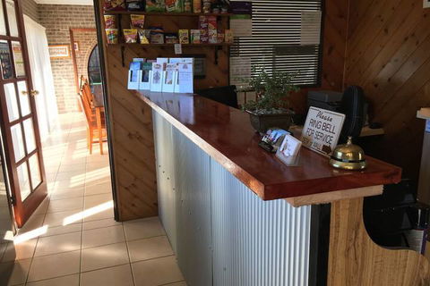 Idlewilde Town & Country Motor Inn - Hotel WA 5