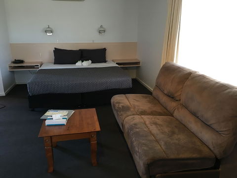 Budget On The Lake - Hotel WA 2