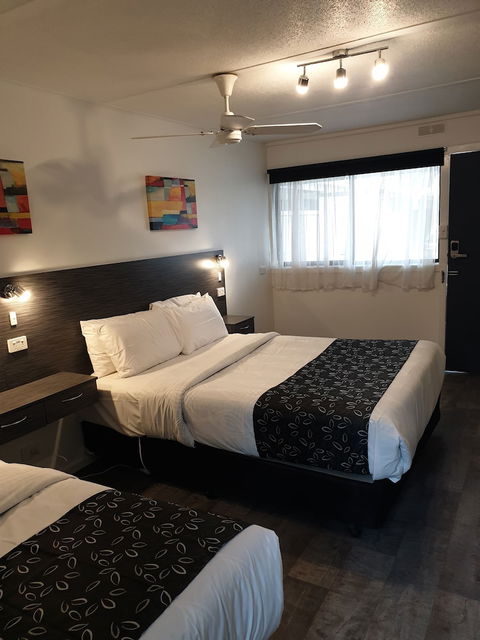 Budget On The Lake - Hotel WA 4