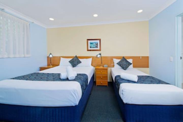 Deauville NSW Hotel WA