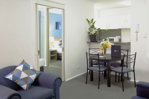 Metro Apartments On King Street - Hotel WA 3