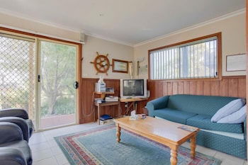 Beaches 'n' Greens - Hotel WA 5