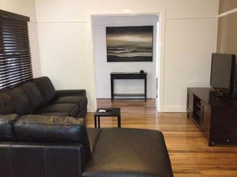 Ploughmans On Wallis Horsham - Hotel WA 3