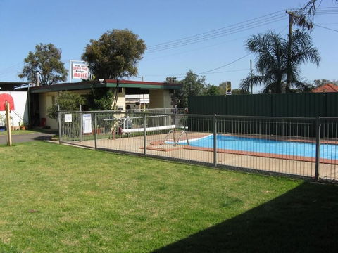 Peak Hill Golden Peak Budget Motel - Hotel WA 3