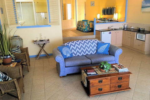 Al Mare Beachfront Retreat - Hotel WA 6