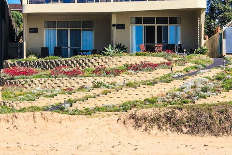 Al Mare Beachfront Retreat - Hotel WA 1