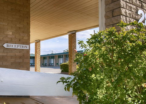 Hi Way Eight Motor Inn - Hotel WA 0