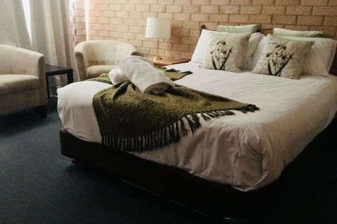 Golden Chain Aalana Motor Inn - Hotel WA 3