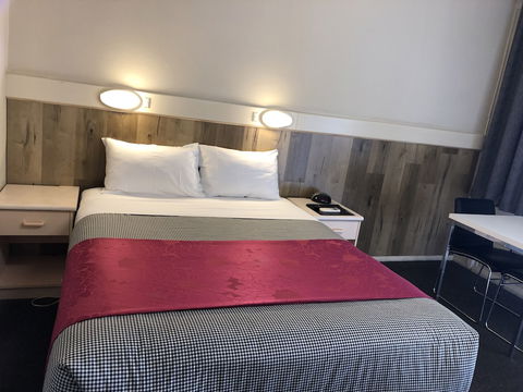 Wattle Tree Motel - Hotel WA 4