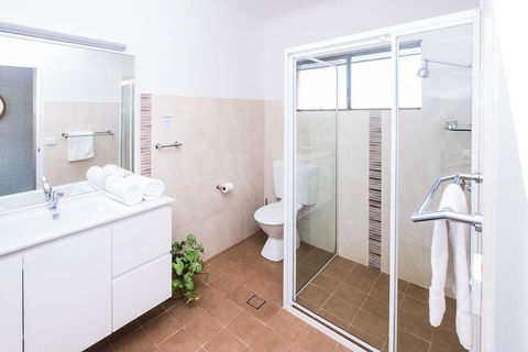 Mollymook Seascape Motel & Apartments - Hotel WA 5