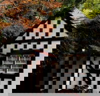 Tudor Cottages Mt Dandenong - Hotel WA