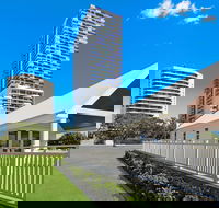 Palmerston Tower Holiday Apartments - Hotel WA