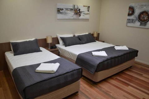 The Australian Hotel Motel Dalby - Hotel WA 5