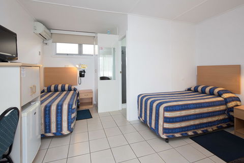 Tally Ho Motor Inn - Hotel WA 2