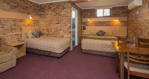 Tally Ho Motor Inn - Hotel WA 5