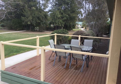 Winbi River Resort Holiday Rentals - Hotel WA 5