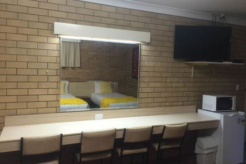 Blue Violet Motor Inn - Hotel WA 6