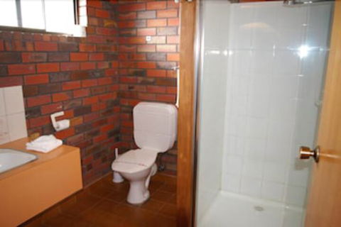 Coorrabin Motor Inn - Hotel WA 7