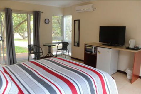 Avocados Accommodation - Hotel WA 7
