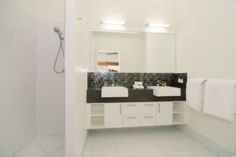 4 Cascade House Luxury Holiday Home - Hotel WA 2