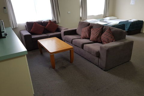 Earls Court Motor Inn - Hotel WA 4