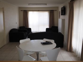 Jacaranda Motel & Holiday Units - Hotel WA 5