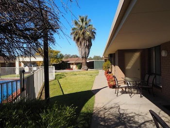 Jacaranda Motel & Holiday Units - Hotel WA 4