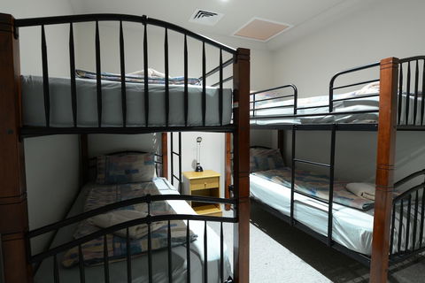 Falls Creek Country Club - Hotel WA 6