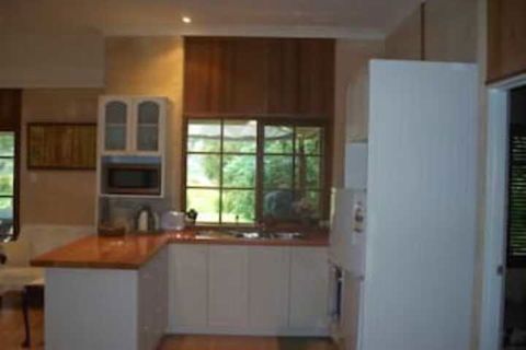 Canterbury Cottage Northcliffe - Hotel WA 5