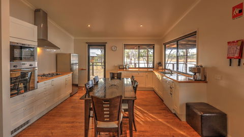 Sommerville Valley Tourist Park - Hotel WA 4