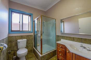 CBD Accommodation Tamworth - Hotel WA 4