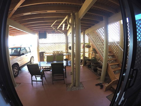 On The Deck @ Shark Bay - Hotel WA 4